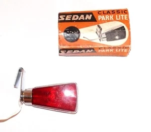 CLASSIC PARKING LIGHT by ‘SEDAN’ - Picture 1 of 2