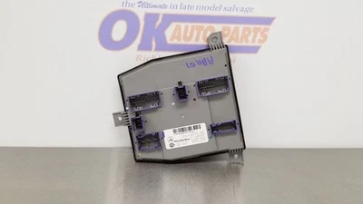 19 MERCEDES BENZ AMG E63 E63S W213 FRONT SIGNAL ACTIVATION SAM CONTROL MODULE - Image 1 of 4