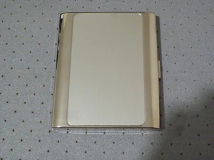 PEARL CIGARETTE CASE in SILVER. HOLDS 10× King Size or 100's Cigarettes. - Picture 1 of 6