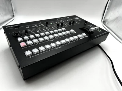 Interruptor de video multiformato Roland V-800HD MKII - probado funcionando Foto 1 de 4