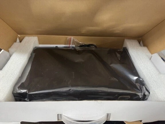 Zonet ZFS3124 24-Port 10/100Mbps Ethernet Switch - Image 1 of 1