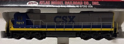 Atlas C30-7 Locomotive No. 8611 CSX Road #7003, HO - Image 1 of 2