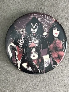 Vintage KISS 3" Button Pin - Picture 1 of 3