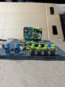 2) Alien Trooper Pilot Lot 7049 7066 Alien Conquest LEGO® Minifigure Mini Figure - Picture 1 of 9