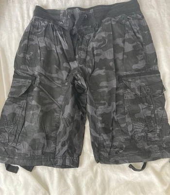 VINTAGE Southpole Shorts Mens Large Camo Military Cargo Y2K Hip Hop Gorpcore Foto 1 de 3