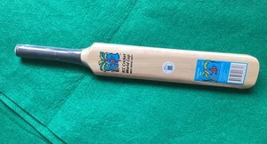 ICC Cricket World Cup West Indies 2007 Miniature Signature Bat In Wrapper - Picture 1 of 3