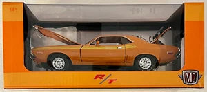 M2 Machines 2024 1971 Dodge Challenger R/T 440 #R116 1:24 Scale Die-cast - Picture 1 of 5