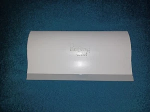 Pampered Chef Handy Scraper #1615 Squeegee Kitchen Gadget White USA - Picture 1 of 2