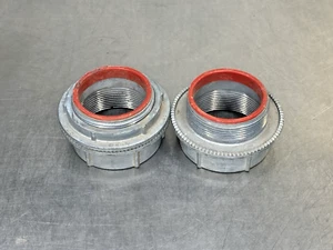 (2) Myers 2" Zinc Cast Insulated Conduit Hub Watertight FPT Threaded Rigid Metal - Picture 1 of 4