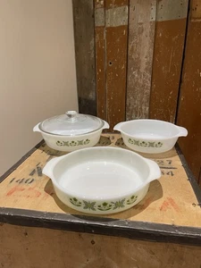Vintage Anchor Hocking Fire-King Auflaufform's Meadow Green Muster 3er Set - Bild 1 von 24