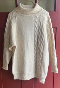 Vintage Neiman Marcus Cream Cashmere Cableknit Turtleneck Tunic Sweater-Med - Picture 1 of 8