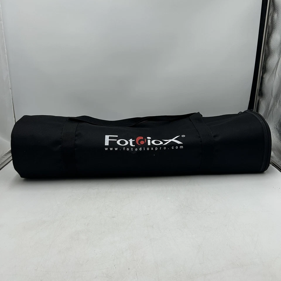 Fotodiox 36" EZ-Pro DLX Parabolic Softbox, Quick-Collapsible - Image 1 of 4