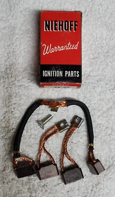 Juego de cepillos de arranque Niehoff FF88 1963-71 Ford 1961-71 Lincoln 1965-71 Mercury Foto 1 de 3