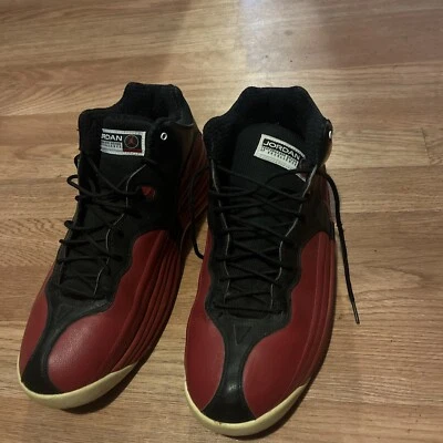 Talla 11.5 - Jordan Jumpman Team 1 Rojo Foto 1 de 4