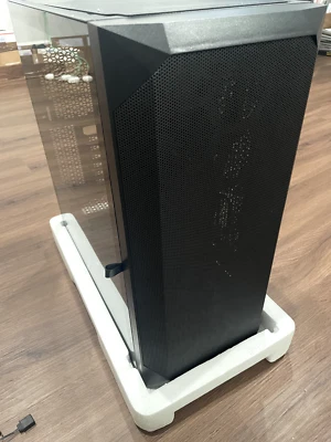 White Mid Tower Gaming Computer Case, 4 ARB Fans with  SIZE:9 X 20X 17 #360 - Image 1 of 4