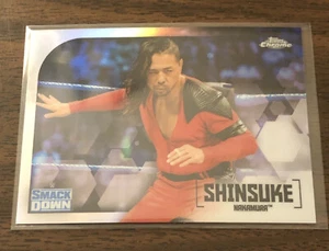 Tarjeta refractora Shinsuke Nakamura 2020 WWE Topps cromada #60 - Imagen 1 de 2