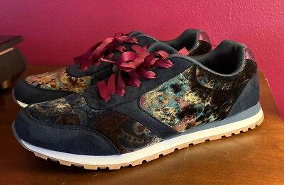 Retro Gamuza Terciopelo Mujer Talla 11 Floral Zapatos Tenis Cintas por UK Joe Browns Foto 1 de 4