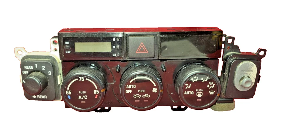 04 SUZUKI XL-7 A/C AQUECEDOR PAINEL DE CONTROLE DE TEMPERATURA CLIMÁTICA fabricante de equipamento original ENVIO RÁPIDO - Imagem 1 de 4