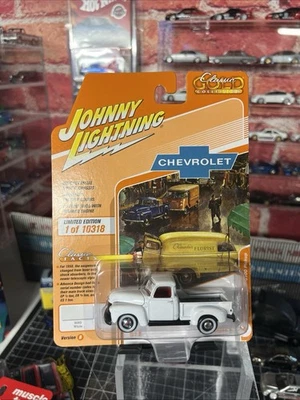 N35 JOHNNY LIGHTNING GOLD 1950 CHEVY 3100 PICKUP WHITE JLCG026 TRUCK - Image 1 of 4