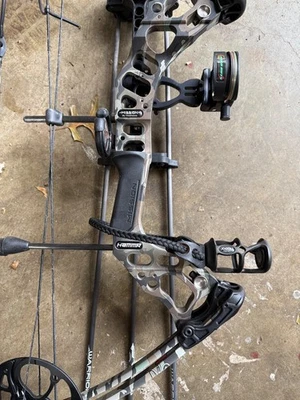 LH mission by matthews hammer compund 狩猎弓 — 第 1/3 张图片