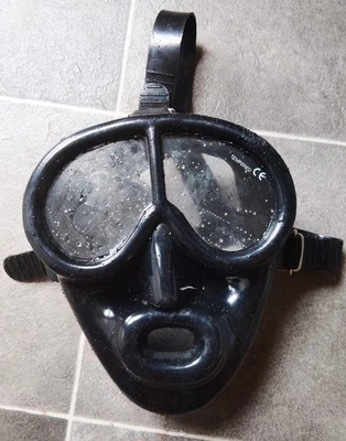 Full Face Scuba Diving Dive Mask Rubber Tempered Glass   - Image 1 of 3