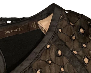 The Limited Open Eyelet Style Double Layered Sleeveless Top Evening Classy - Picture 1 of 7