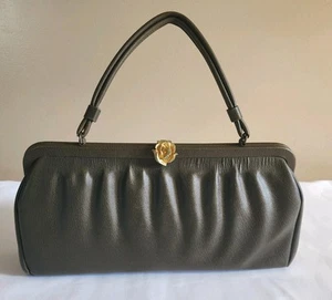 Vtg 60s Brown Vinyl Frame Handbag Purse W/ Brass Rose Closure Botrom Feet. - Picture 1 of 19