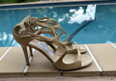 JIMMY CHOO BEIGE 专利皮革绑带凉鞋尺寸 37.5M 意大利制造 — 第 1/4 张图片