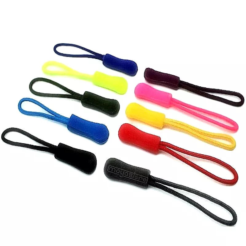 REIßVERSCHLUSSANHÄNGER ZIPPER GUMMI SCHWARZ REIßVERSCHLUß ERSATZ REPARATUR SET - Bild 1 von 1