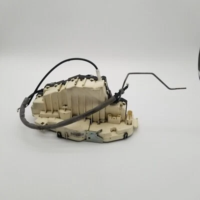 Actuador de cierre de cerradura de puerta delantera izquierda Mercedes W216 CL550 S550 sin llave OEM Foto 1 de 4