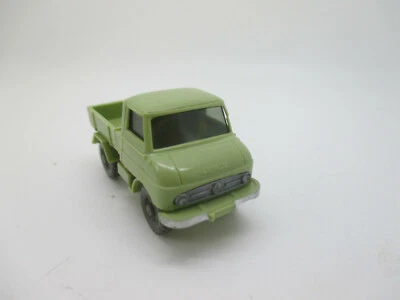 Wiking: Unimog 411, Verde Chiaro, Saure HB Nr.482/1B (Schub123A) - Immagine 1 di 3