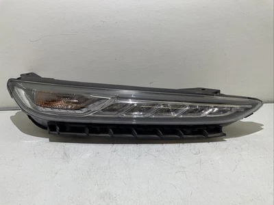 2018 - 2021 Hyundai Kona LED DRL Passenger Right RH OEM 9117 - Image 1 of 4