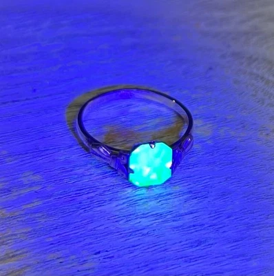 Vintage 925 STERLING SILVER RING  Blue Spinel Pink Accents Size 10  GLOWS - Image 1 of 4
