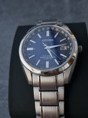 Citizen Eco-Drive Radio Controlled Titan Cb0260-81L Top Zustand - Bild 1 von 4