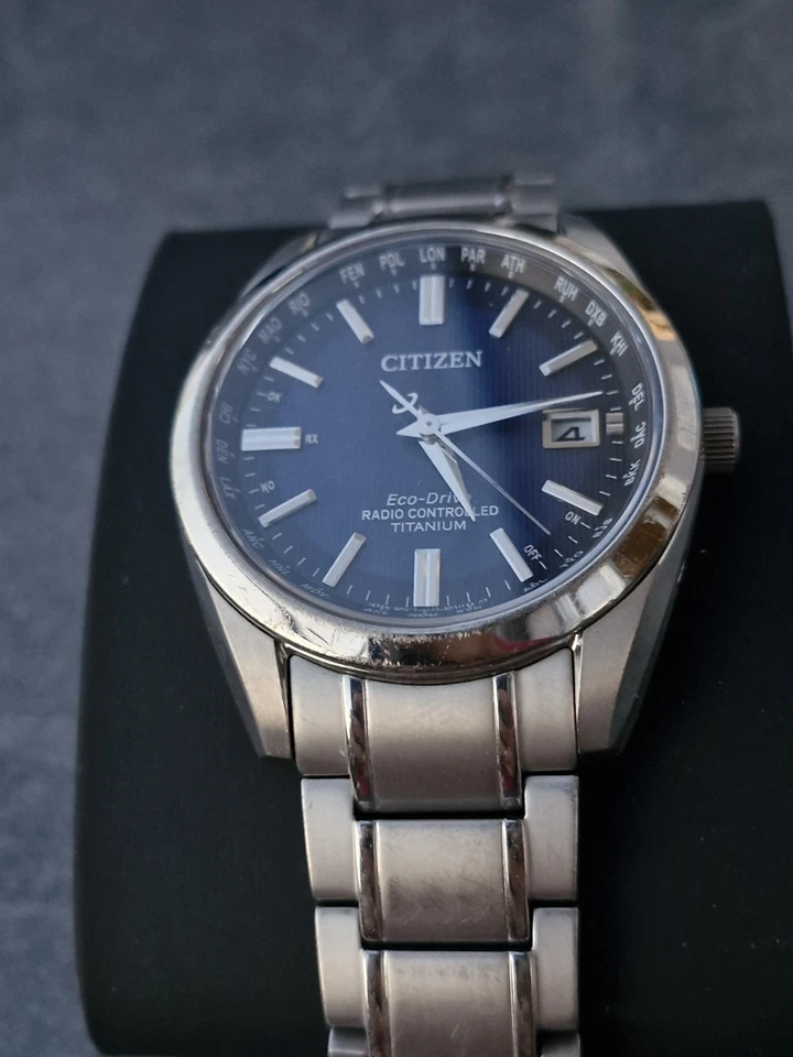 Citizen Eco-Drive Radio Controlled Titan Cb0260-81L Top Zustand - Bild 1 von 4