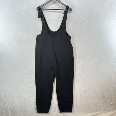 Mono vaquero para mujer mediano negro correa ajustable babero bolsillos cónicos para las piernas Foto 1 de 4