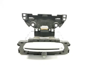 VP7KCF18C815AG IMPIANTO AUDIO / RADIO CD / ZB3452697 / 6512345269701 / 2376751 P - Immagine 1 di 4