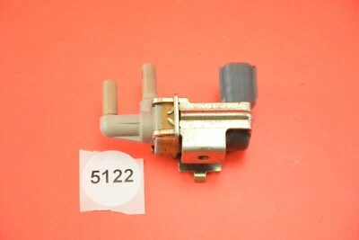 Z2 98-02 丰田 CAMRY LEXUS ES300 正品 VACUUM VSV 90910-12196 原始设备制造商 — 第 1/4 张图片