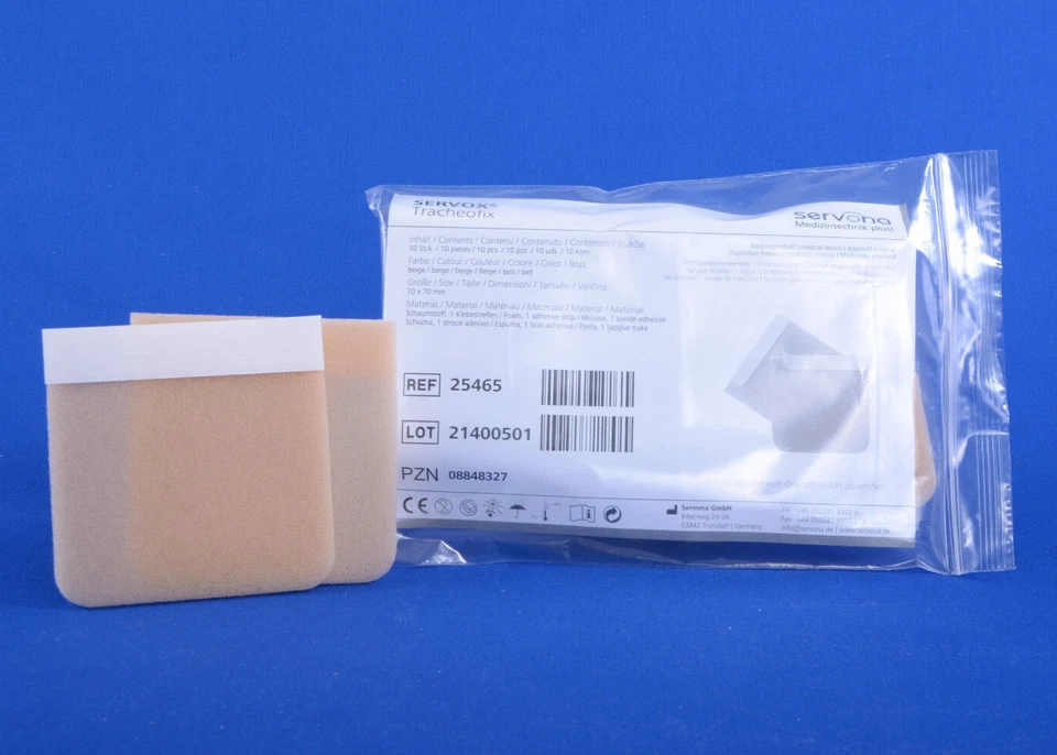 30x Servox Trachealkompresse Tracheofix Stoma-Schutz, Klebekante 70x70 ohne Loch - Bild 1 von 4