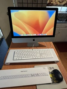 iMac Retina 4K - Picture 1 of 11