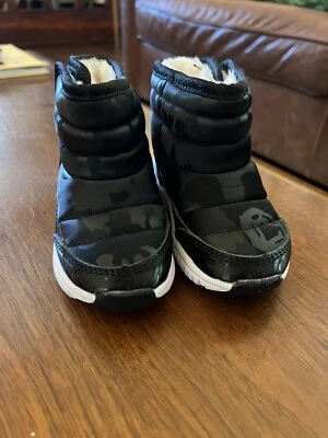 odouk botas de nieve negras niño talla 4.5 nunca usadas Foto 1 de 2