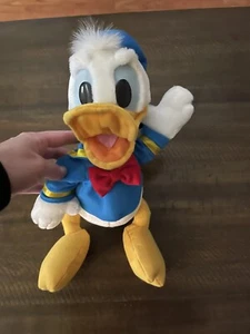 Disney Donald Duck Stuffed Animal Plush Applause - Picture 1 of 3