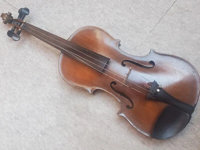 ¡Bonito violín antiguo 4/4!   espalda muy bien flameada! Foto 1 de 4