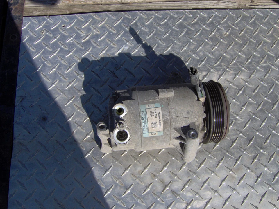 Compresor de aire acondicionado OEM 2,4 L para Pontiac G6 2007-10 Foto 1 de 1