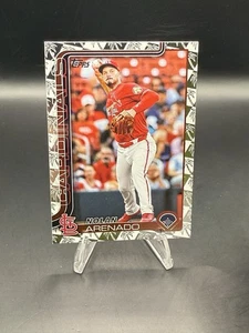 2025 Topps Series 1 Nolan Arenado Spring Training Palm Tree Foil Parallel - Picture 1 of 3