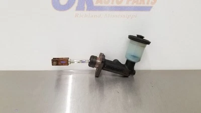 77 TOYOTA LAND CRUISER FJ40 4,2 L EMBRAGUE CILINDRO MAESTRO Foto 1 de 4