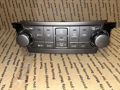 Controle climático automático 55900-0E150 2010 Toyota Highlander fabricante de equipamento original - Imagem 1 de 4