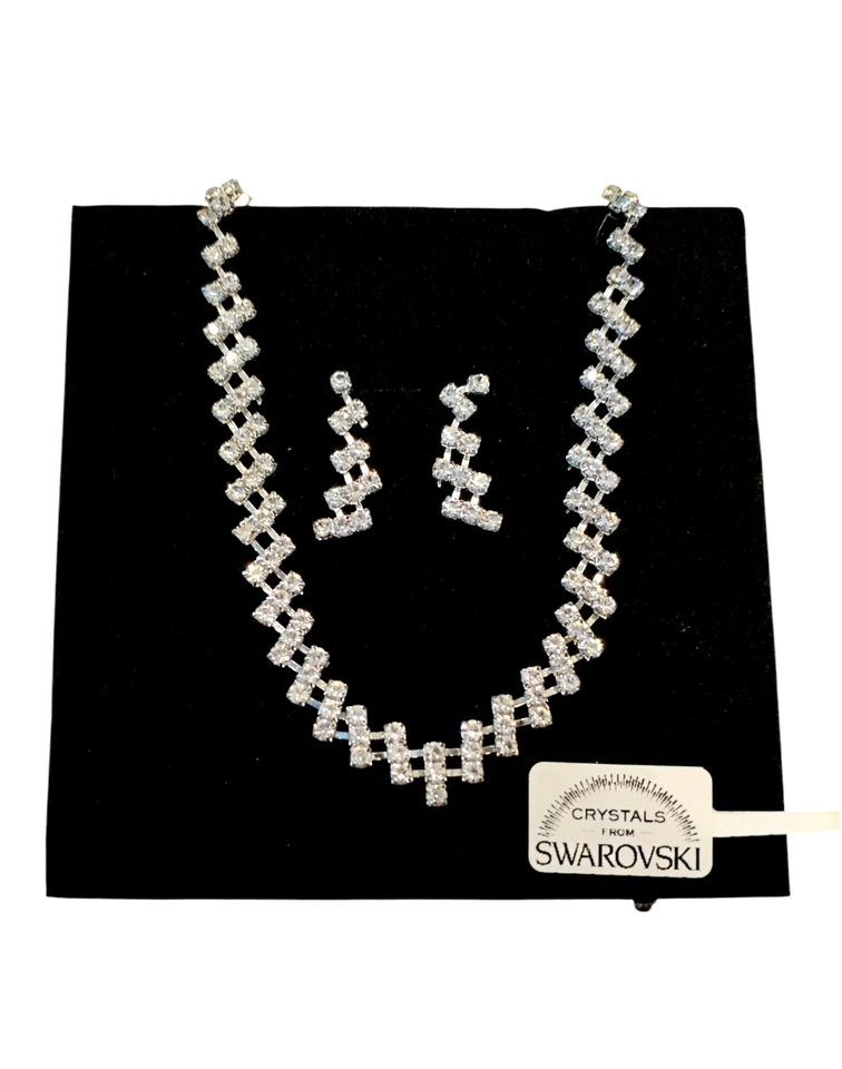 Set parure orecchini pendenti e collana girocollo argento da donna con swarovski - Immagine 1 di 1