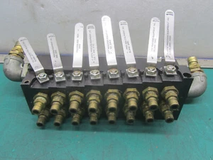PLASTIC PROCESS EQUIPMENT INC. KRÜMMERBLOCK, HYDRAULISCHE KUNSTSTOFFAUSRÜSTUNG. - Bild 1 von 9