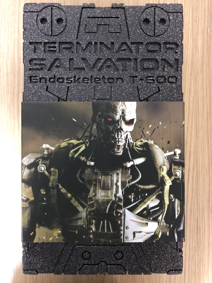 🔥 Hot Toys MMS93 Terminator Salvation 4 T600 T 600 Endoskeleton 1/6 Figure NEW - Image 1 of 1